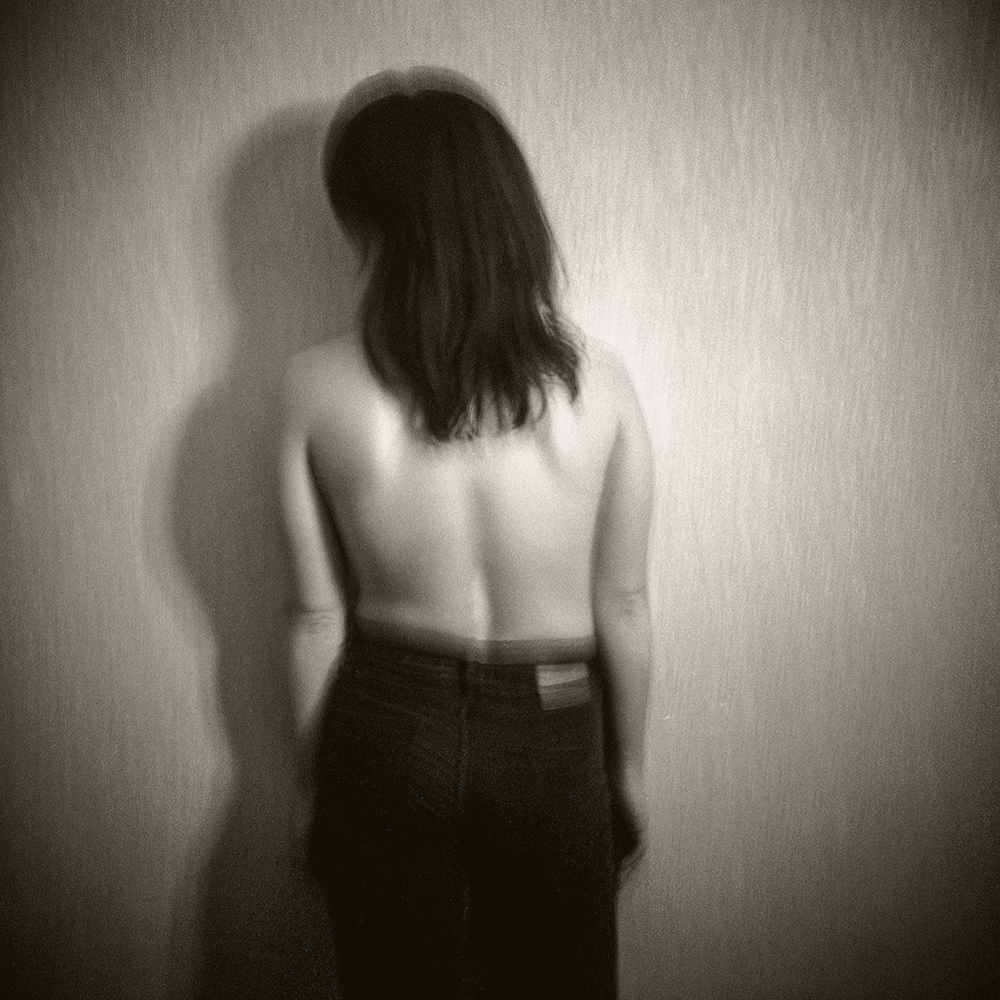 Øyvind Hjelmen, Skeleton Key Press, Instant, méditation être, regarder, Being Here, être ici, être présent, présence, chronique, livre photo, Frédéric Martin, 5ruedu, 
