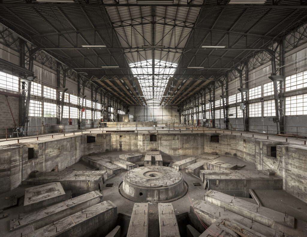 Clermont-Ferrand, Patrick Tourneboeuf, Entretemps, Les éditions de Juillet, friche, ville, mémoire, passé, Michelin, industrie, écart, Frédéric Martin, 5ruedu, chronique, livre photo, 