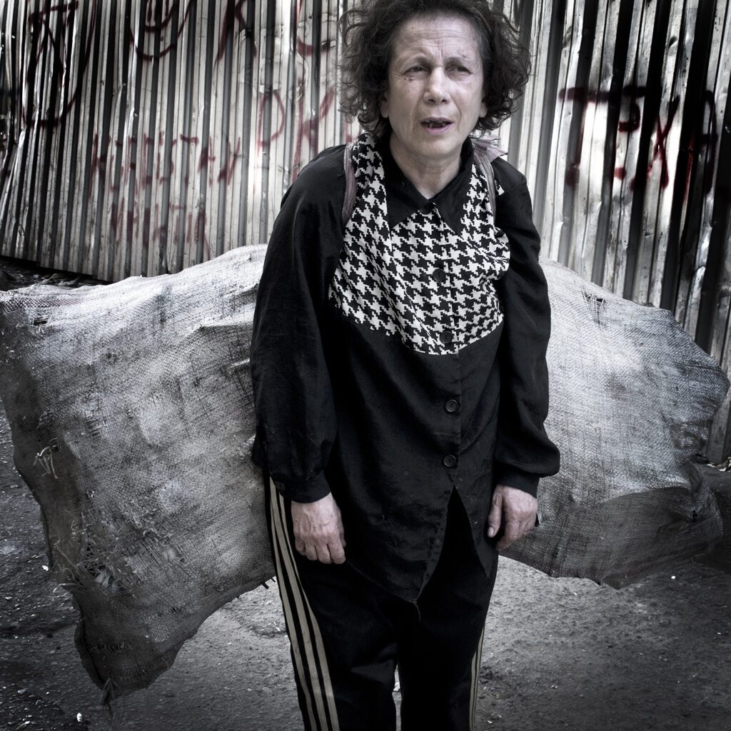 Francesca Dal Chele, d'où vient ce bruit à l'horizon ?, Dominique Mérigard, Istanbul, gentrification, construction, Turquie, Talabarşi, avenir, chronique, livre photo, 5ruedu, Frédéric Martin, 