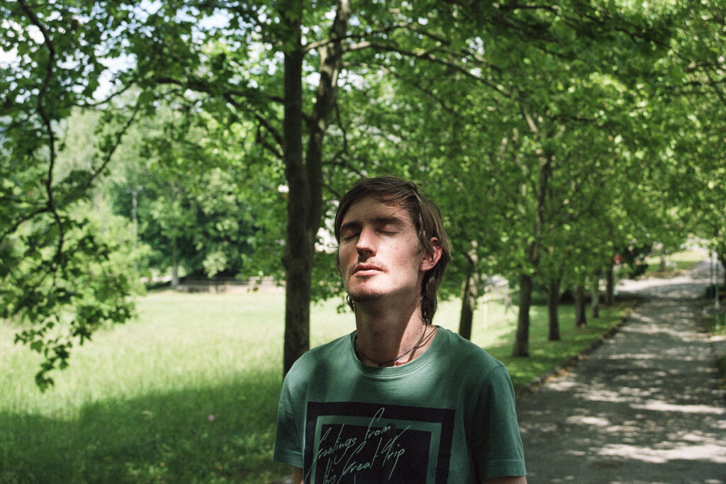 Grand Domaine, Gaël Bonnefon, Luzech, Boissor, inclusion, ESAT, handicap, travail, communauté, rencontre, vie, avenir, résidence, Lot, Frédéric Martin, 5ruedu, chronique, livre photo, photographie,