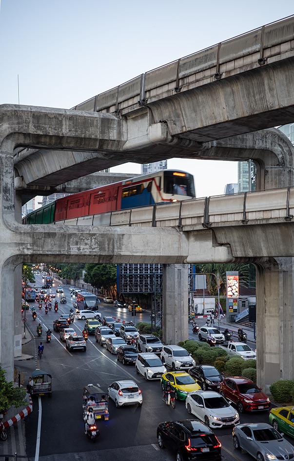 Actes Sud, photographie, Art faber, Bergson, Villena, Umberto Eco, travail, représentation, Pilgrimage to the East - a Photographic Story- , chronique, livre, photo, frédéric Martin, 5ruedu, 