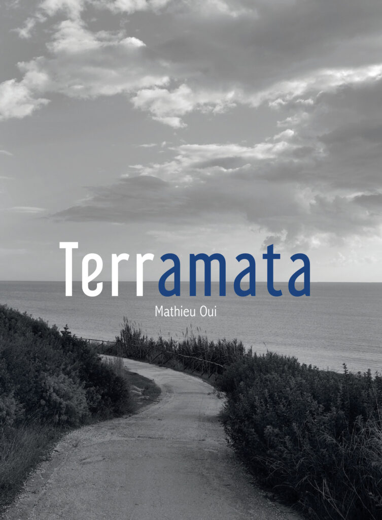 Mathieu Oui, autoédition, Sicile, Terramata, Colapesce, voyage, colonne, antiquité, humanité, traces, Frédéric Martin, 5ruedu, chronique, livre, photographies,