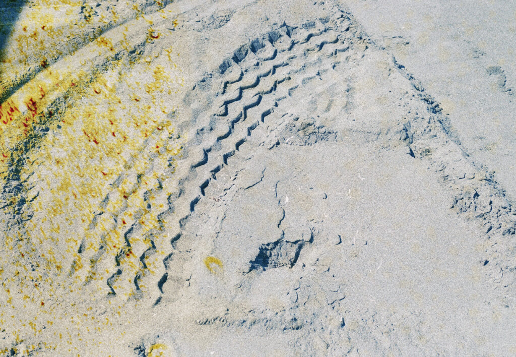 Gwenaël Porte Ianotto, chronique, Ostai, Spiaggia books, Pier Paolo Pasolini, Ostie, mort, errance, recherche, balnéaire, assassinat, Italie, Mémoire, 5ruedu, chronique, livre, photo, Frédéric Martin, 